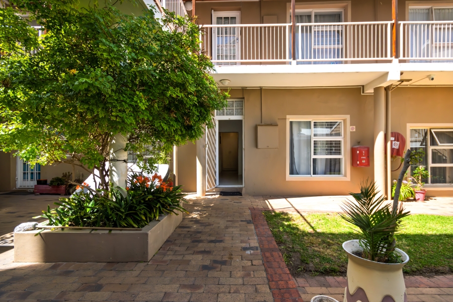 1 Bedroom Property for Sale in Van Ryneveld Western Cape
